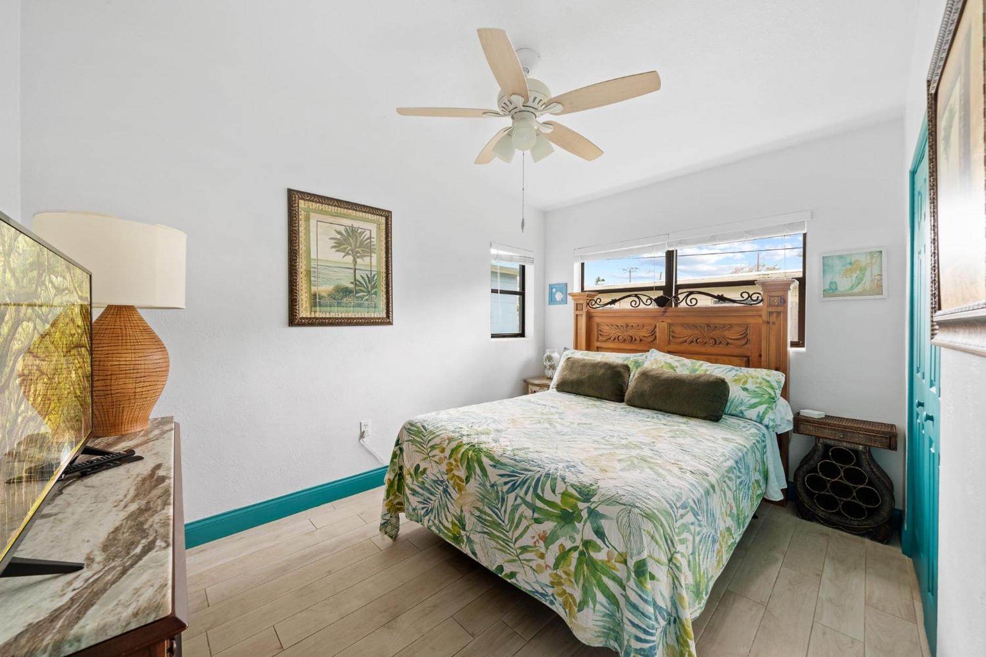 Uptown Cottage - Walk To The Beach And Restaurants Cocoa Beach Exterior photo